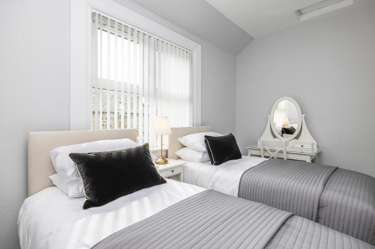 Cosy Town Centre Cottage Peebles Esterno foto